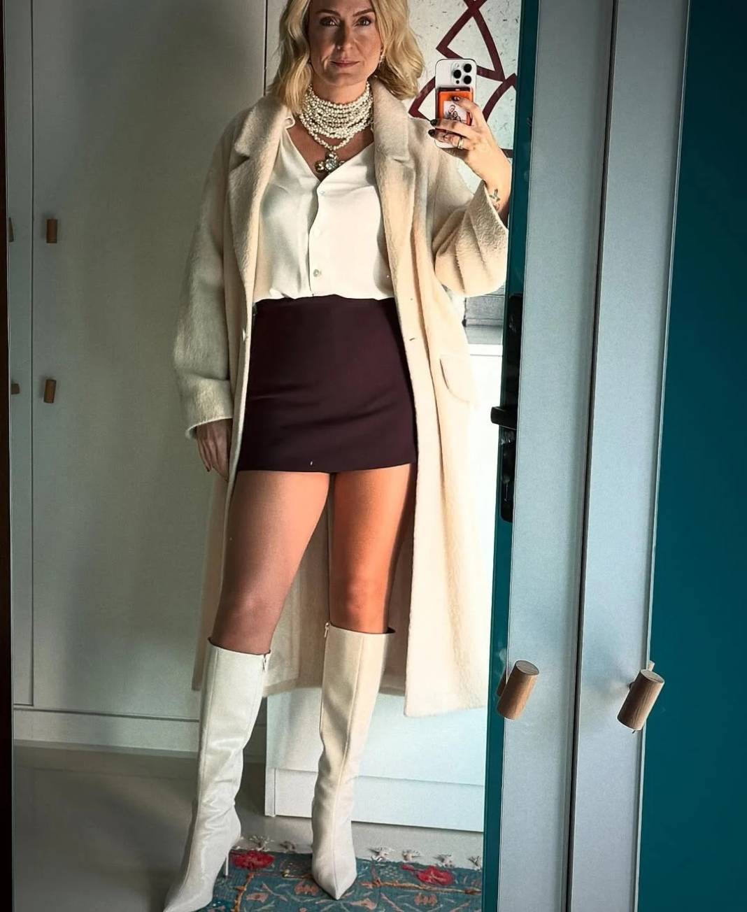 47 yaşındaki Ceyda Düvenci'nin son fotoğraflarını görenler gözlerine inanamadı 6